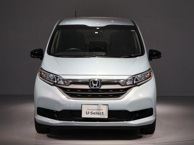 フリードハイブリッド ハイブリッド・Ｇブラックスタイル　運転支援機能（ホンダセンシング）　ＬＥＤヘッドライト　両側電動スライドドア　ＥＴＣ純正ナビ　Ｂｌｕｅｔｏｏｔｈ接続　ワンオーナー車　クルコン　誤発進抑制機能　Ｗパワスラ　ＵＳＢ入力　バックカメラ付き（9枚目）