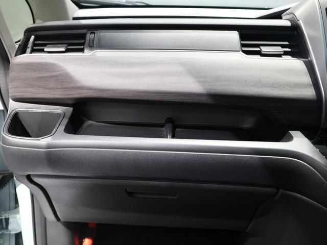 フリードハイブリッド ハイブリッド・Ｇブラックスタイル　運転支援機能（ホンダセンシング）　ＬＥＤヘッドライト　両側電動スライドドア　ＥＴＣ純正ナビ　Ｂｌｕｅｔｏｏｔｈ接続　ワンオーナー車　クルコン　誤発進抑制機能　Ｗパワスラ　ＵＳＢ入力　バックカメラ付き（53枚目）