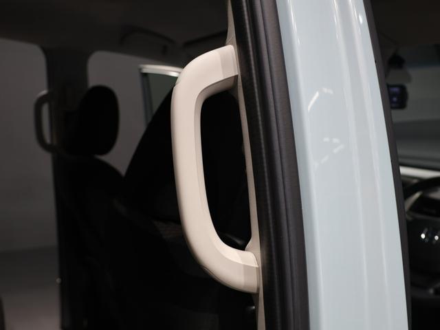 フリードハイブリッド ハイブリッド・Ｇブラックスタイル　運転支援機能（ホンダセンシング）　ＬＥＤヘッドライト　両側電動スライドドア　ＥＴＣ純正ナビ　Ｂｌｕｅｔｏｏｔｈ接続　ワンオーナー車　クルコン　誤発進抑制機能　Ｗパワスラ　ＵＳＢ入力　バックカメラ付き（55枚目）