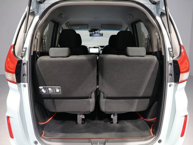 フリードハイブリッド ハイブリッド・Ｇブラックスタイル　運転支援機能（ホンダセンシング）　ＬＥＤヘッドライト　両側電動スライドドア　ＥＴＣ純正ナビ　Ｂｌｕｅｔｏｏｔｈ接続　ワンオーナー車　クルコン　誤発進抑制機能　Ｗパワスラ　ＵＳＢ入力　バックカメラ付き（64枚目）