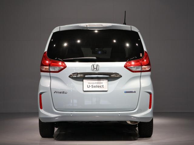 フリードハイブリッド ハイブリッド・Ｇブラックスタイル　運転支援機能（ホンダセンシング）　ＬＥＤヘッドライト　両側電動スライドドア　ＥＴＣ純正ナビ　Ｂｌｕｅｔｏｏｔｈ接続　ワンオーナー車　クルコン　誤発進抑制機能　Ｗパワスラ　ＵＳＢ入力　バックカメラ付き（68枚目）
