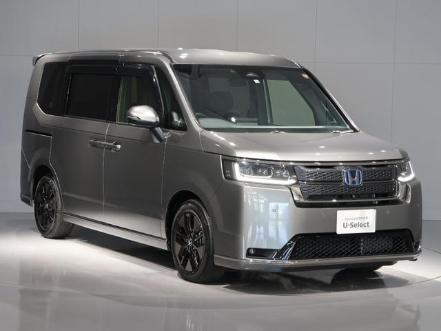 ステップワゴン ｅ：ＨＥＶスパーダ　運転支援機能（ホンダセンシング）衝突軽減ブレーキ全方位カメラ９インチナビリア席モニター両側電動スライドドア電動テールゲートＬＥＤヘッドライト　アクティブクルーズコントロール　サイドエアバッグ　ＡＢＳ（11枚目）