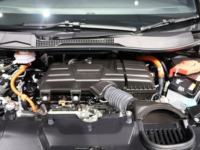 ステップワゴン ｅ：ＨＥＶスパーダ　運転支援機能（ホンダセンシング）衝突軽減ブレーキ全方位カメラ９インチナビリア席モニター両側電動スライドドア電動テールゲートＬＥＤヘッドライト　アクティブクルーズコントロール　サイドエアバッグ　ＡＢＳ（17枚目）