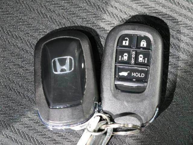 ステップワゴン ｅ：ＨＥＶスパーダ　運転支援機能（ホンダセンシング）衝突軽減ブレーキ全方位カメラ９インチナビリア席モニター両側電動スライドドア電動テールゲートＬＥＤヘッドライト　アクティブクルーズコントロール　サイドエアバッグ　ＡＢＳ（18枚目）