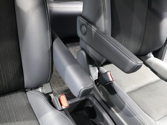 ステップワゴン ｅ：ＨＥＶスパーダ　運転支援機能（ホンダセンシング）衝突軽減ブレーキ全方位カメラ９インチナビリア席モニター両側電動スライドドア電動テールゲートＬＥＤヘッドライト　アクティブクルーズコントロール　サイドエアバッグ　ＡＢＳ（21枚目）