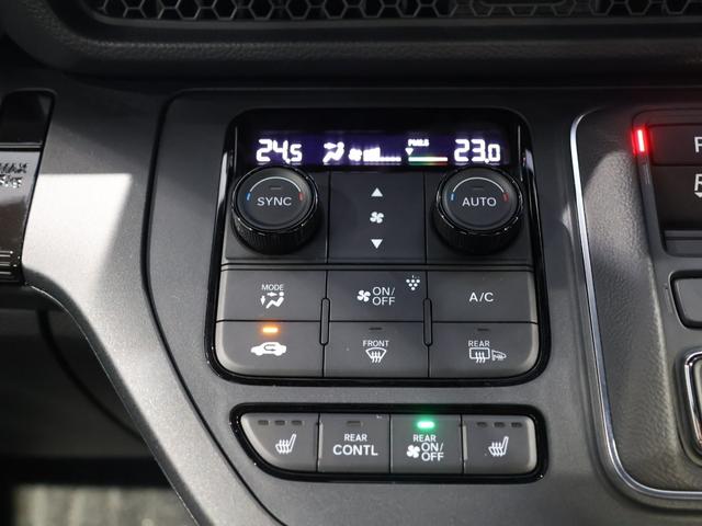 ステップワゴン ｅ：ＨＥＶスパーダ　運転支援機能（ホンダセンシング）衝突軽減ブレーキ全方位カメラ９インチナビリア席モニター両側電動スライドドア電動テールゲートＬＥＤヘッドライト　アクティブクルーズコントロール　サイドエアバッグ　ＡＢＳ（41枚目）
