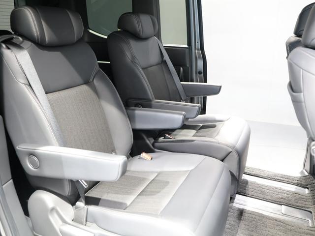 ステップワゴン ｅ：ＨＥＶスパーダ　運転支援機能（ホンダセンシング）衝突軽減ブレーキ全方位カメラ９インチナビリア席モニター両側電動スライドドア電動テールゲートＬＥＤヘッドライト　アクティブクルーズコントロール　サイドエアバッグ　ＡＢＳ（52枚目）