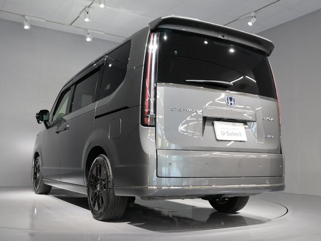 ステップワゴン ｅ：ＨＥＶスパーダ　運転支援機能（ホンダセンシング）衝突軽減ブレーキ全方位カメラ９インチナビリア席モニター両側電動スライドドア電動テールゲートＬＥＤヘッドライト　アクティブクルーズコントロール　サイドエアバッグ　ＡＢＳ（70枚目）