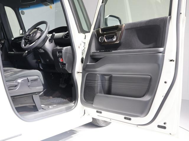 Ｎ－ＢＯＸカスタム Ｇ・Ｌホンダセンシング　運転支援機能　両側電動スライドドア　ＬＥＤヘッドライト　１４インチアルミホイールＥＴＣ　純正ナビ　Ｂｌｕｅｔｏｏｔｈ接続　ワンオーナー車　ＡＣ　Ｗ電動ドア　アイドルストップ　ＤＶＤ再生可　フルセグＴＶ（19枚目）