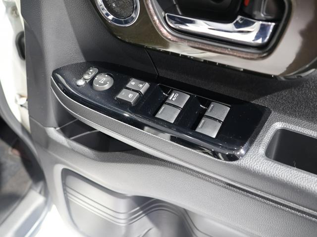 Ｎ－ＢＯＸカスタム Ｇ・Ｌホンダセンシング　運転支援機能　両側電動スライドドア　ＬＥＤヘッドライト　１４インチアルミホイールＥＴＣ　純正ナビ　Ｂｌｕｅｔｏｏｔｈ接続　ワンオーナー車　ＡＣ　Ｗ電動ドア　アイドルストップ　ＤＶＤ再生可　フルセグＴＶ（20枚目）