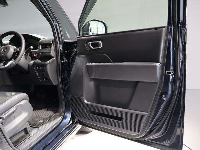 ステップワゴン ｅ：ＨＥＶスパーダ　当社元試乗車　禁煙車　運転支援機能（ホンダセンシング）　衝突軽減ブレーキ　ＬＥＤヘッドライト　両側電動スライドドア　純正ナビ　バックカメラ　Ｂｌｕｅｔｏｏｔｈ接続　リア席モニター　１オーナー　ＥＳＣ（21枚目）