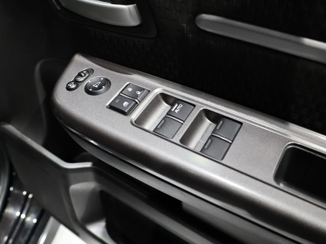 ステップワゴンスパーダ スパーダホンダセンシング　運転支援機能　衝突軽減ブレーキ　両側電動スライドドア　ＬＥＤヘッドライト　ＥＴＣ純正ナビ　全方位カメラ　Ｂｌｕｅｔｏｏｔｈ接続　ミュージックラック　社外ドラレコ　わくわくゲート　盗難防止　ワンオーナ－（21枚目）