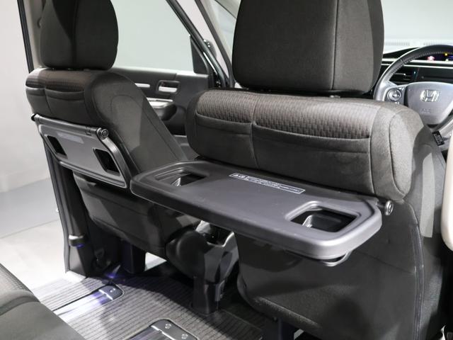 ステップワゴンスパーダ スパーダホンダセンシング　運転支援機能　衝突軽減ブレーキ　両側電動スライドドア　ＬＥＤヘッドライト　ＥＴＣ純正ナビ　全方位カメラ　Ｂｌｕｅｔｏｏｔｈ接続　ミュージックラック　社外ドラレコ　わくわくゲート　盗難防止　ワンオーナ－（61枚目）