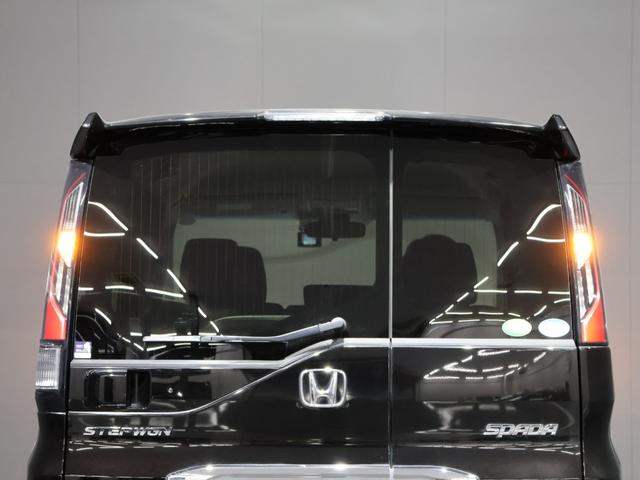 ステップワゴンスパーダ スパーダホンダセンシング　運転支援機能　衝突軽減ブレーキ　両側電動スライドドア　ＬＥＤヘッドライト　ＥＴＣ純正ナビ　全方位カメラ　Ｂｌｕｅｔｏｏｔｈ接続　ミュージックラック　社外ドラレコ　わくわくゲート　盗難防止　ワンオーナ－（73枚目）