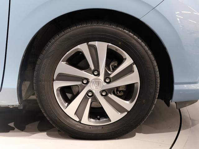 フリード Ｇ・ホンダセンシング　禁煙車　運転支援機能　衝突軽減ブレーキ　両側電動スライドドア　ＬＥＤヘッドライト純正９インチナビ　バックカメラ　Ｂｌｕｅｔｏｏｔｈ接続　リア席モニター　前後ドライブレコーダ　ＥＴＣ　Ｆセグ　ｉストップ（17枚目）