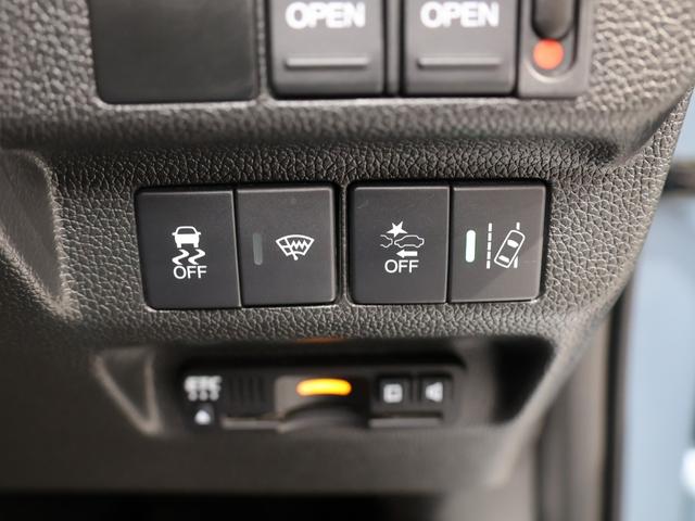 フリード Ｇ・ホンダセンシング　禁煙車　運転支援機能　衝突軽減ブレーキ　両側電動スライドドア　ＬＥＤヘッドライト純正９インチナビ　バックカメラ　Ｂｌｕｅｔｏｏｔｈ接続　リア席モニター　前後ドライブレコーダ　ＥＴＣ　Ｆセグ　ｉストップ（37枚目）