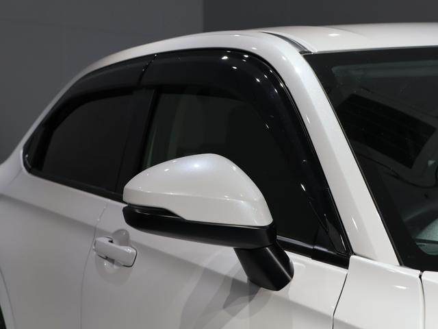 ヴェゼル ｅ：ＨＥＶＸ　運転支援機能　衝突軽減ブレーキ　ＬＥＤヘッドライト　先進ライト　ドライブレコーダ　　　　ＥＴＣ　純正ナビ　バックカメラ　Ｂｌｕｅｔｏｏｔｈ接続　障害物センサー　スマートキー　ワンオーナー車　ＡＡＣ（11枚目）