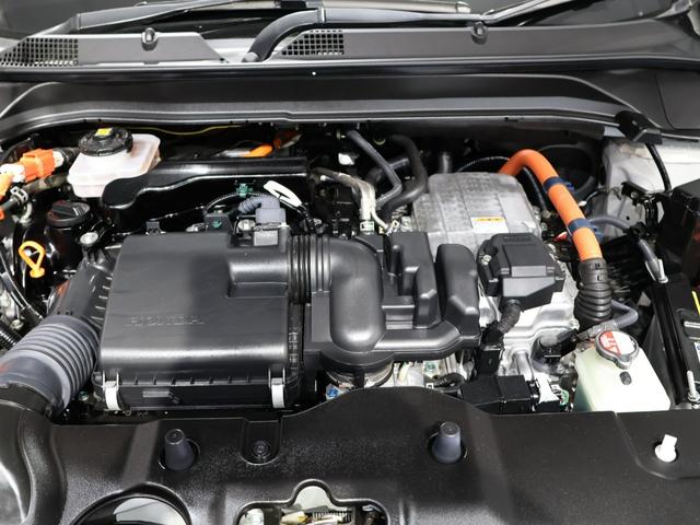 ヴェゼル ｅ：ＨＥＶＸ　運転支援機能　衝突軽減ブレーキ　ＬＥＤヘッドライト　先進ライト　ドライブレコーダ　　　　ＥＴＣ　純正ナビ　バックカメラ　Ｂｌｕｅｔｏｏｔｈ接続　障害物センサー　スマートキー　ワンオーナー車　ＡＡＣ（19枚目）