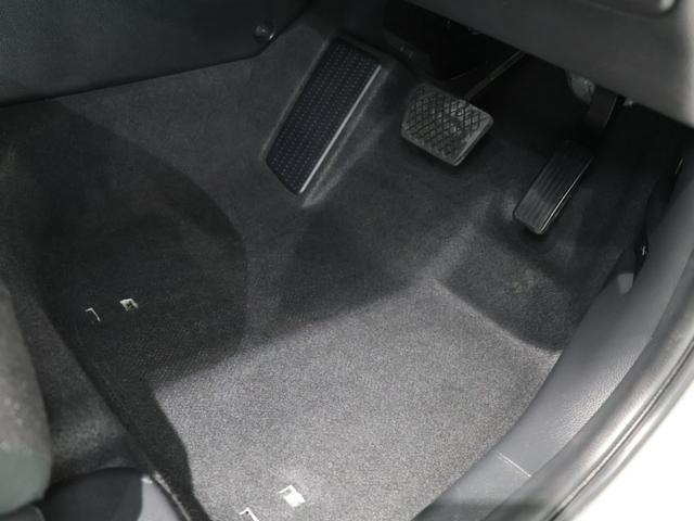 ヴェゼル ｅ：ＨＥＶＸ　運転支援機能　衝突軽減ブレーキ　ＬＥＤヘッドライト　先進ライト　ドライブレコーダ　　　　ＥＴＣ　純正ナビ　バックカメラ　Ｂｌｕｅｔｏｏｔｈ接続　障害物センサー　スマートキー　ワンオーナー車　ＡＡＣ（28枚目）