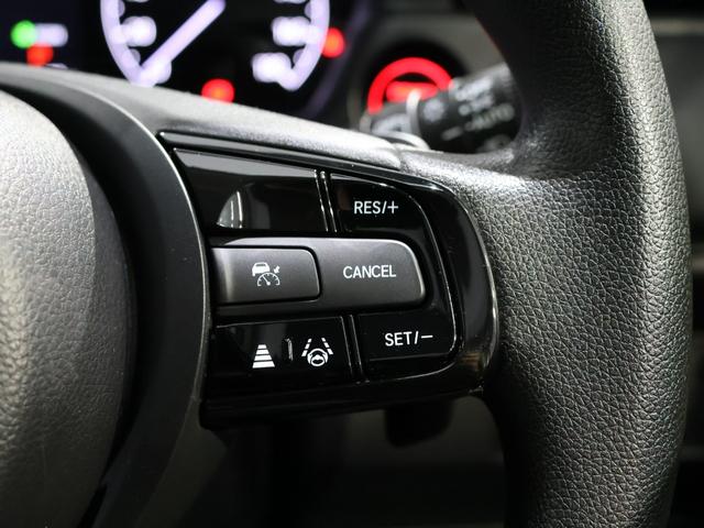 ヴェゼル ｅ：ＨＥＶＸ　運転支援機能　衝突軽減ブレーキ　ＬＥＤヘッドライト　先進ライト　ドライブレコーダ　　　　ＥＴＣ　純正ナビ　バックカメラ　Ｂｌｕｅｔｏｏｔｈ接続　障害物センサー　スマートキー　ワンオーナー車　ＡＡＣ（35枚目）