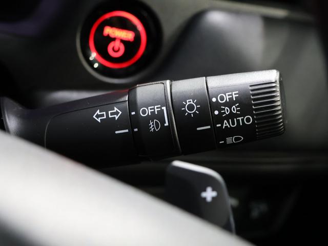 ヴェゼル ｅ：ＨＥＶＸ　運転支援機能　衝突軽減ブレーキ　ＬＥＤヘッドライト　先進ライト　ドライブレコーダ　　　　ＥＴＣ　純正ナビ　バックカメラ　Ｂｌｕｅｔｏｏｔｈ接続　障害物センサー　スマートキー　ワンオーナー車　ＡＡＣ（36枚目）