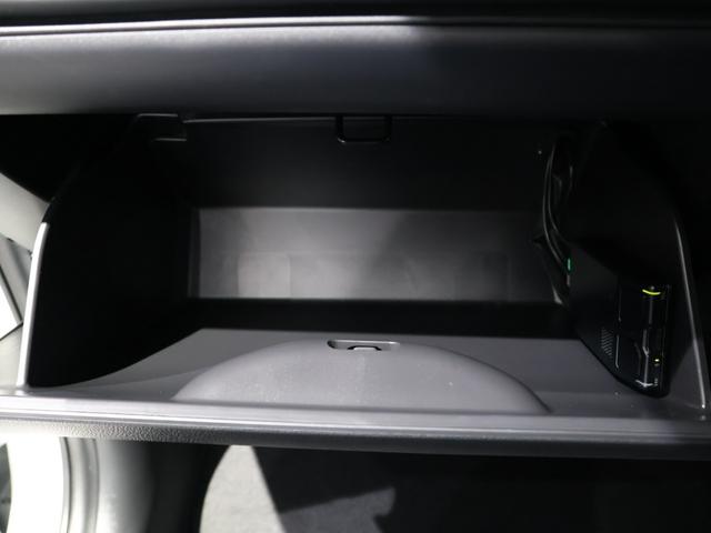 ヴェゼル ｅ：ＨＥＶＸ　運転支援機能　衝突軽減ブレーキ　ＬＥＤヘッドライト　先進ライト　ドライブレコーダ　　　　ＥＴＣ　純正ナビ　バックカメラ　Ｂｌｕｅｔｏｏｔｈ接続　障害物センサー　スマートキー　ワンオーナー車　ＡＡＣ（50枚目）