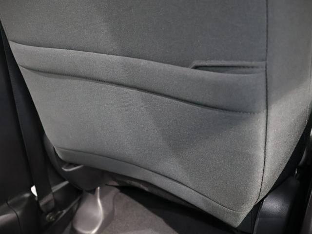 ヴェゼル ｅ：ＨＥＶＸ　運転支援機能　衝突軽減ブレーキ　ＬＥＤヘッドライト　先進ライト　ドライブレコーダ　　　　ＥＴＣ　純正ナビ　バックカメラ　Ｂｌｕｅｔｏｏｔｈ接続　障害物センサー　スマートキー　ワンオーナー車　ＡＡＣ（54枚目）