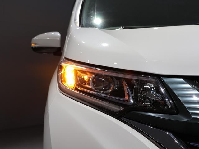 フリードハイブリッド ハイブリッド・EX 禁煙車 運転支援機能 衝突軽減ブレーキ 両側電動スライドドア LEDヘッドライト 純正9インチナビ バックカメラ Bluetooth接続 ドライブレコーダー シートヒーター ETC 1オナ 整備記録簿(11枚目)