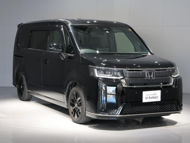 ステップワゴン スパーダ　運転支援機能　衝突軽減ブレーキ　両側電動スライドドア　ＬＥＤヘッドライト　ＥＴＣ　　　純正１１．４インチナビ　バックカメラ　Ｂｌｕｅｔｏｏｔｈ接続　パワーテールゲート　２列目オットマン　パワーゲート（10枚目）