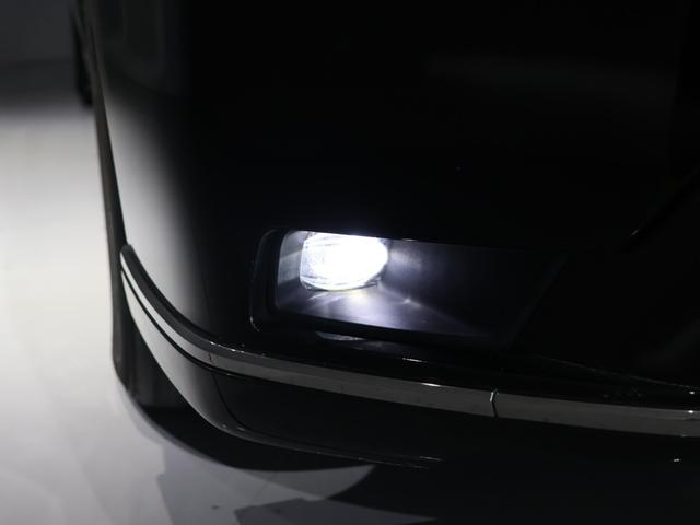 ステップワゴン スパーダ　運転支援機能　衝突軽減ブレーキ　両側電動スライドドア　ＬＥＤヘッドライト　ＥＴＣ　　　純正１１．４インチナビ　バックカメラ　Ｂｌｕｅｔｏｏｔｈ接続　パワーテールゲート　２列目オットマン　パワーゲート（13枚目）