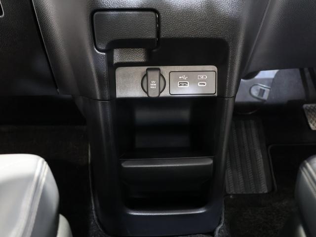 ステップワゴン スパーダ　運転支援機能　衝突軽減ブレーキ　両側電動スライドドア　ＬＥＤヘッドライト　ＥＴＣ　　　純正１１．４インチナビ　バックカメラ　Ｂｌｕｅｔｏｏｔｈ接続　パワーテールゲート　２列目オットマン　パワーゲート（45枚目）