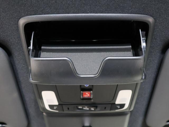 ステップワゴン スパーダ　運転支援機能　衝突軽減ブレーキ　両側電動スライドドア　ＬＥＤヘッドライト　ＥＴＣ　　　純正１１．４インチナビ　バックカメラ　Ｂｌｕｅｔｏｏｔｈ接続　パワーテールゲート　２列目オットマン　パワーゲート（48枚目）