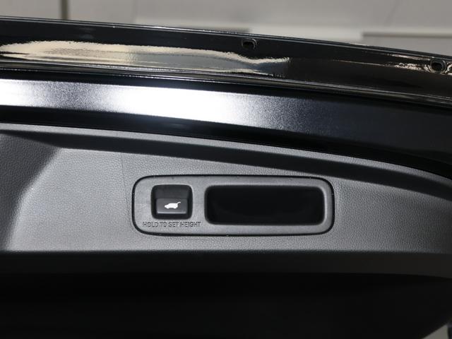 ステップワゴン スパーダ　運転支援機能　衝突軽減ブレーキ　両側電動スライドドア　ＬＥＤヘッドライト　ＥＴＣ　　　純正１１．４インチナビ　バックカメラ　Ｂｌｕｅｔｏｏｔｈ接続　パワーテールゲート　２列目オットマン　パワーゲート（66枚目）