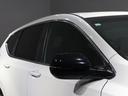電動格納ミラーになっておりますので、車内からミラーの角度の調節、開いたり・格納ができて便利です♪