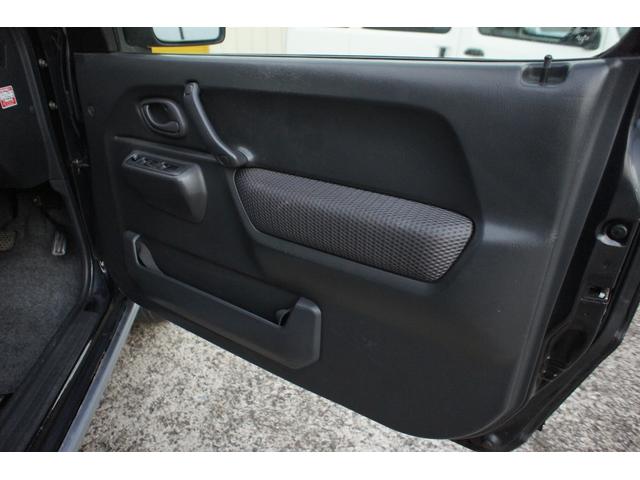 ジムニー 　ワイルドウインド　４ＷＤ　ターボ　フォグランプ　シートヒーター　ミラーヒーター　スペアタイヤカバースズキ純正ハードタイプ　キーレスエントリー　純正アルミホイール１６インチ（35枚目）