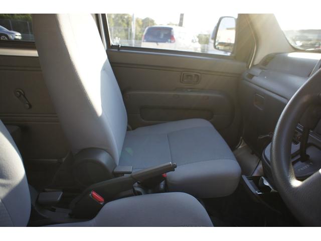 ハイゼットカーゴ ＤＸ　運転席助手席パワーウインド　禁煙車両　ＥＴＣ車載器　前後純正マット　ウインドバイザー（24枚目）