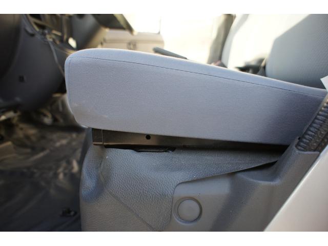 ハイゼットカーゴ ＤＸ　運転席助手席パワーウインド　禁煙車両　ＥＴＣ車載器　前後純正マット　ウインドバイザー（43枚目）