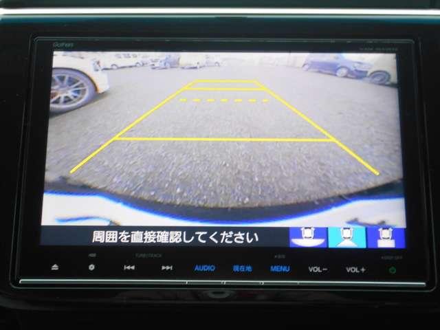 スパーダ Honda認定中古車 純正メモリーナビ DVD再生 フルセグテレビ Bluetooth バックカメラ 後席用モニター スマートキー LEDヘッドライト 電動格納ドアミラー ワンオーナー車(6枚目)