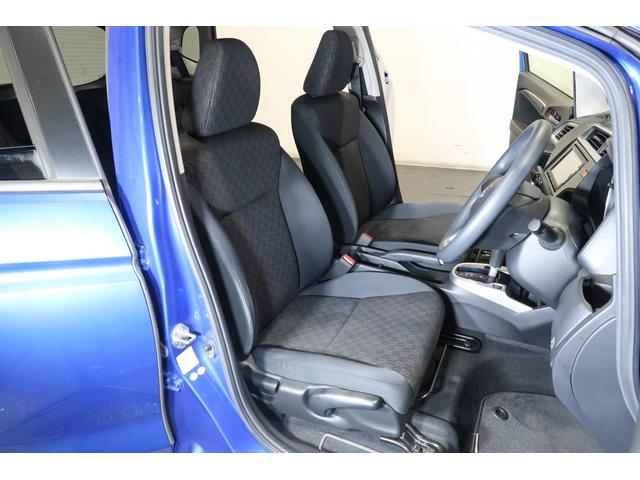 フィット 13G・Fパッケージ 禁煙 認定中古車 ドラレコ 純正ナビ ワンセグTV CD再生 DVD再生 Bluetooth ETC 保証1年付き 電動格納式ドアミラー ブルートゥース AUX対応 イモビ スマ-トキ- VSA PS(13枚目)