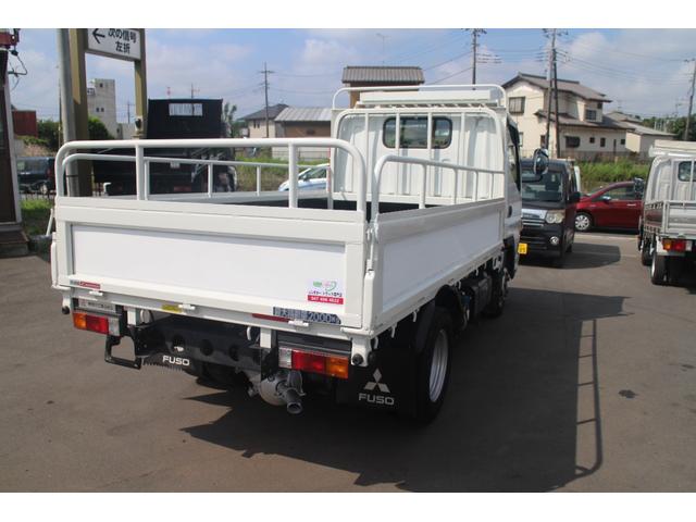 キャンター 　２トン　平ボディ　オートマ　ＡＥＢＳ　ＥＴＣ　電動ミラ―　ランカン付アオリ　フォグ　ルーフキャリア　荷台内寸３１０ｃｍｘ１６０ｃｍ　走行１４２２０３キロ　パワステ　衝突被害軽減システ　２５０７０６（6枚目）