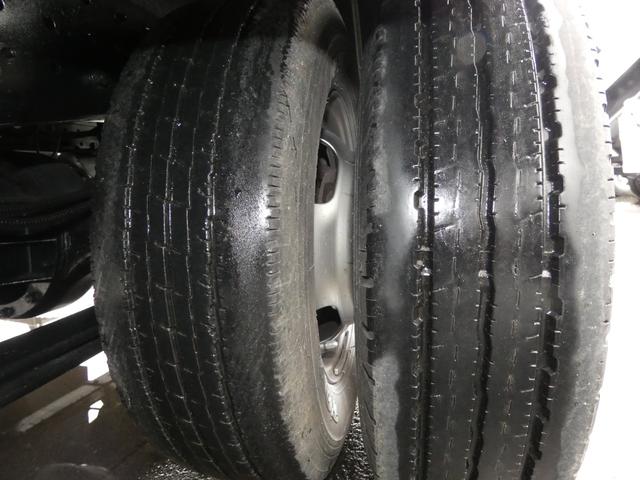 キャンター 　１．５トン　Ｗキャブ　オートマ　ＥＴＣ　三方開　６人乗り　４ドア　パワステ　パワーウインドウ　１５００ＫＧ　２５１０１４（38枚目）