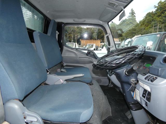 キャンター 2トン 平ボディー オートマ 電動ミラー ナビゲーション 積載量2000kg ディーゼルターボ 250968(17枚目)