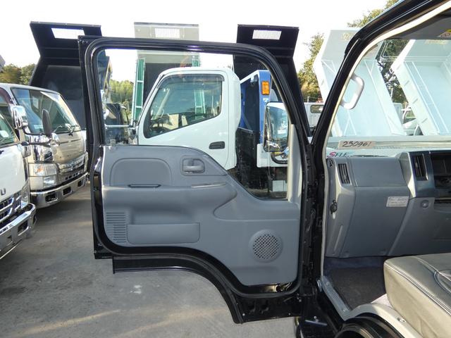 アトラストラック  カスタム 平ボディー オートマ 2.95トン 電動ミラ― 三方開 ディーゼル ターボ 250961(26枚目)