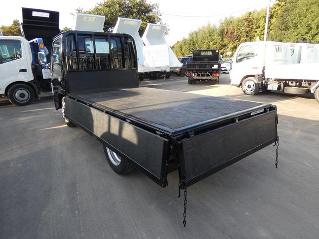 アトラストラック  カスタム 平ボディー オートマ 2.95トン 電動ミラ― 三方開 ディーゼル ターボ 250961(47枚目)