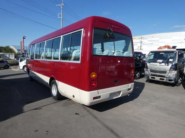 ローザ 　２９人乗りマイクロバス　マニュアル　オートスイングドア　モケット　シート　４．９ディーゼルターボ　走行７３０００ｋｍ　２５０９６３（6枚目）