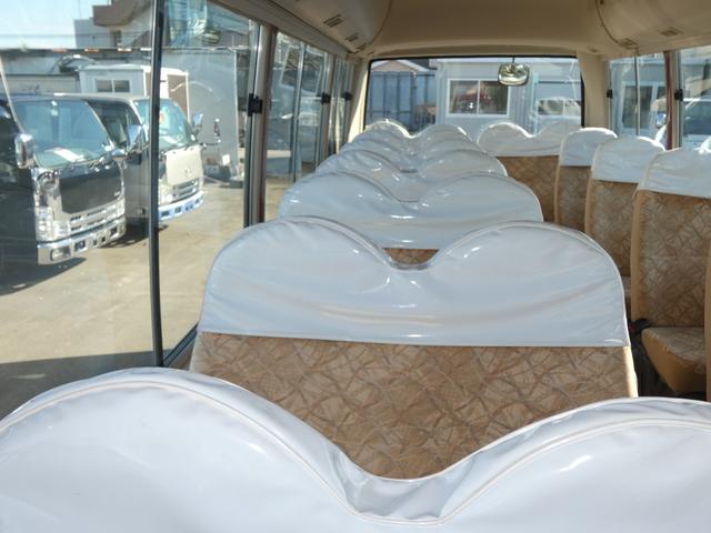 ローザ 　２９人乗りマイクロバス　マニュアル　オートスイングドア　モケット　シート　４．９ディーゼルターボ　走行７３０００ｋｍ　２５０９６３（16枚目）