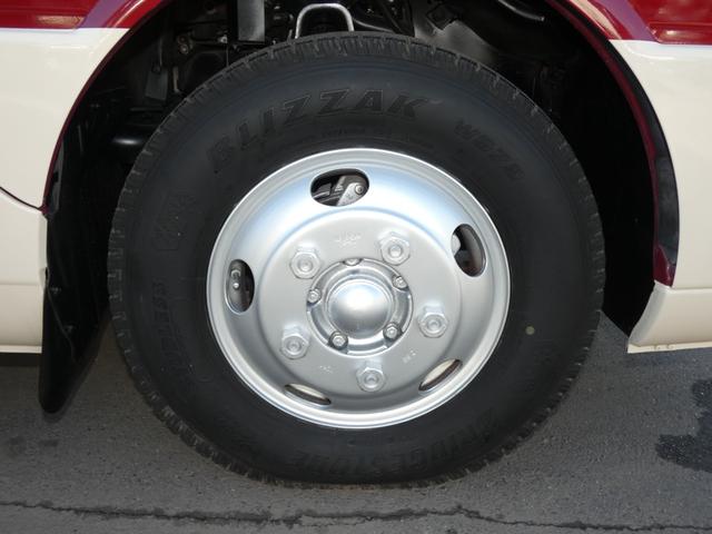 ローザ 　２９人乗りマイクロバス　マニュアル　オートスイングドア　モケット　シート　４．９ディーゼルターボ　走行７３０００ｋｍ　２５０９６３（29枚目）