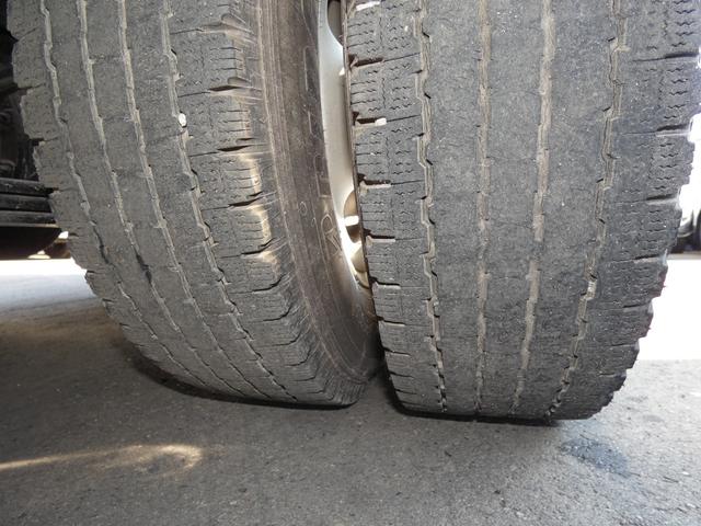 ローザ 　２９人乗りマイクロバス　マニュアル　オートスイングドア　モケット　シート　４．９ディーゼルターボ　走行７３０００ｋｍ　２５０９６３（35枚目）