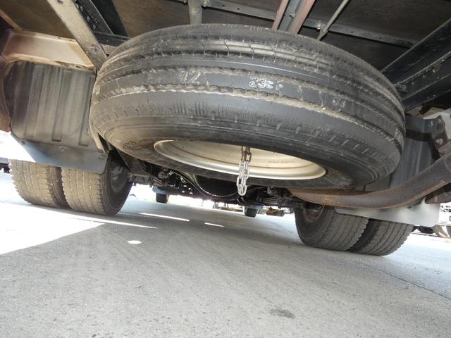 ローザ 　２９人乗りマイクロバス　マニュアル　オートスイングドア　モケット　シート　４．９ディーゼルターボ　走行７３０００ｋｍ　２５０９６３（38枚目）