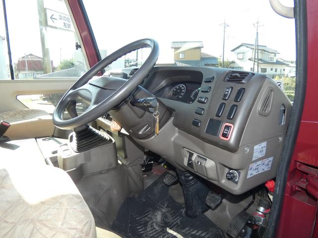 ローザ 　２９人乗りマイクロバス　マニュアル　オートスイングドア　モケット　シート　４．９ディーゼルターボ　走行７３０００ｋｍ　２５０９６３（52枚目）